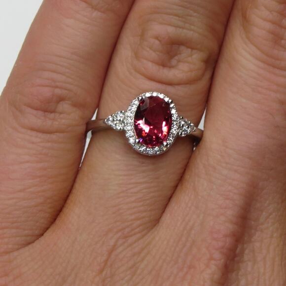 Zales Ruby & Cubic Zirconia Halo Sterling Silver Ring Size 7 SYNTHETIC - Picture 2 of 12